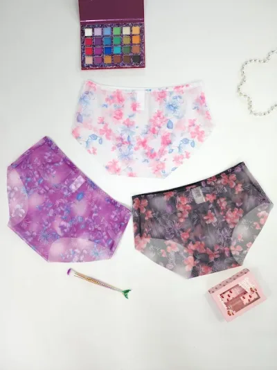 Set de bragas con estampado floral