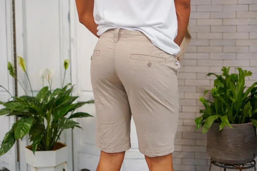 Short para Caballero Color Beige