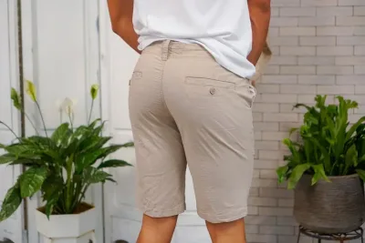 Short para Caballero Color Beige
