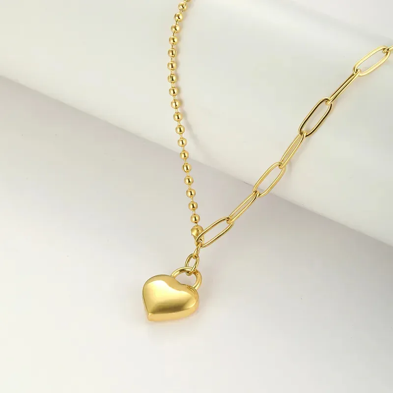 Collar de acero inoxidable para dama