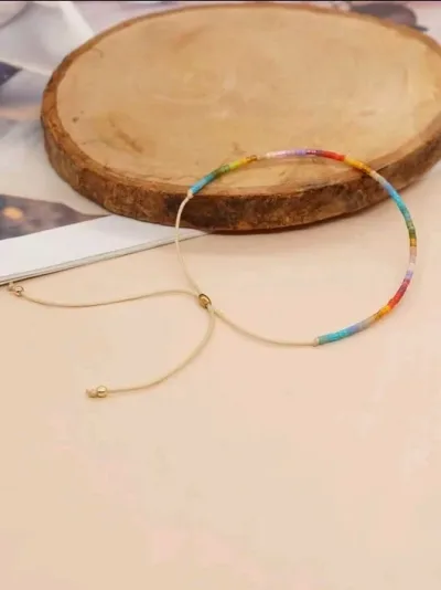 Pulsera de piedras para dama multicolor