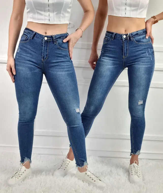 Jeans para dama CESSTOI #1904 color azul