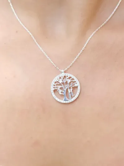 Collar plata 925 para dama con diseño de árbol y pareja