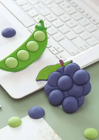 Iman con forma de uvas