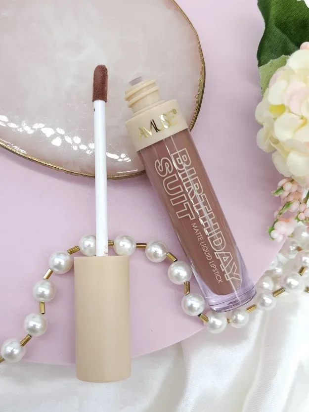 Labial AMUSE liquido matte tono Teddy