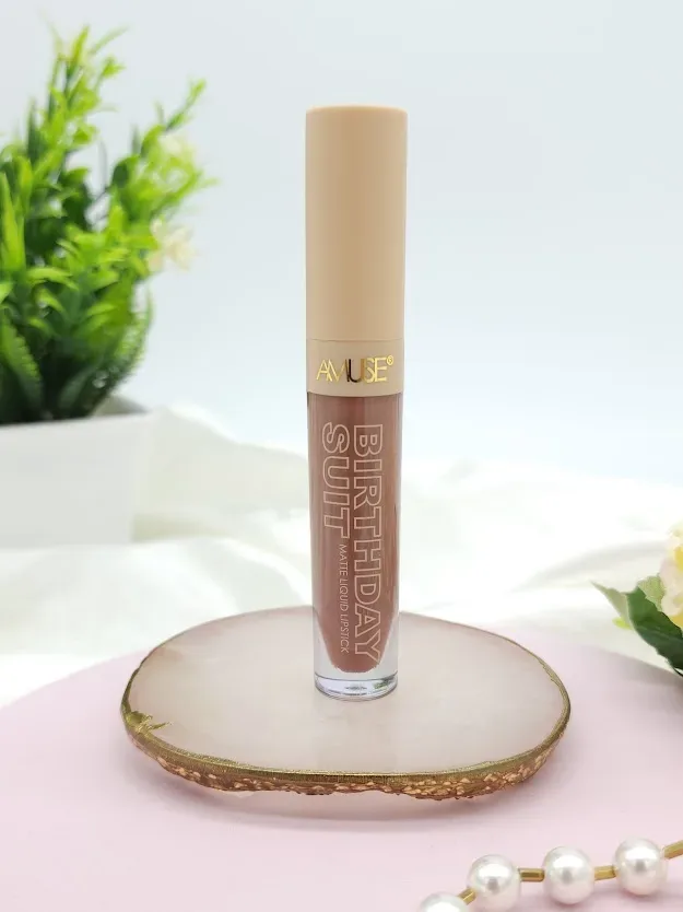 Labial AMUSE liquido matte tono Teddy