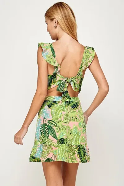 Vestido para dama con patrón de hojas tropicales