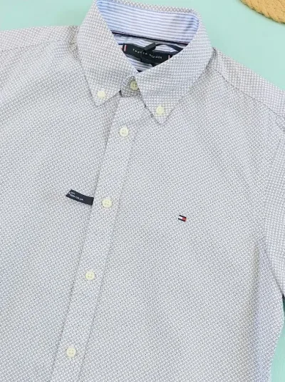 Camisa Tommy Hilfiger para caballero color blanco diseño floral