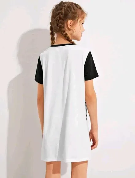 Vestido para niña con diseño de llama