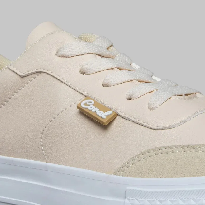 Tenis Amber Sand para dama color beige