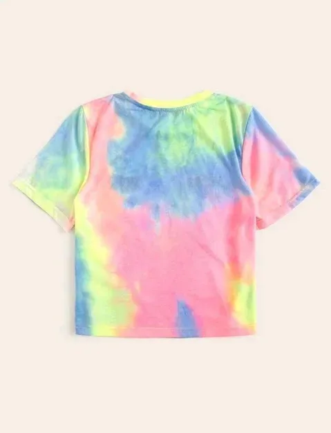 Camiseta para dama estilo tie dye con diseño de pestañas