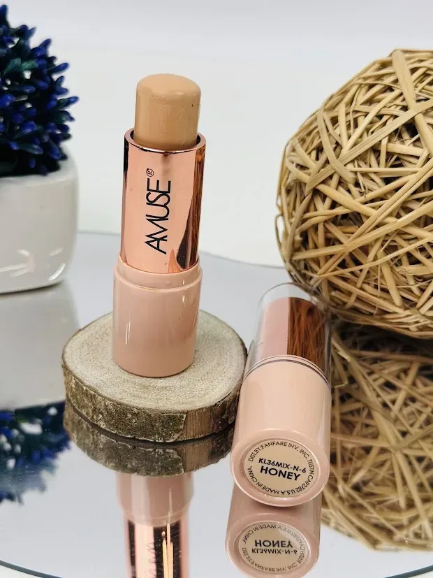 Base de maquillaje tono HONEY-6