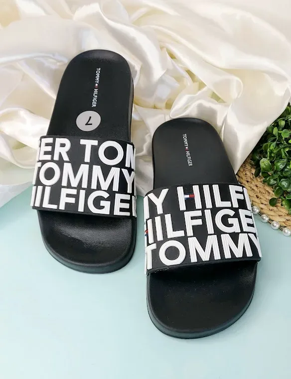 Sandalias Tommy Hilfiger para dama color negro