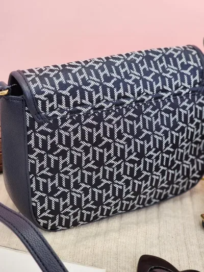 Bolso Tommy Hilfiger - 69JB244 410 2B2