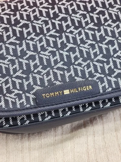 Bolso Tommy Hilfiger - 69JB244 410 2B2