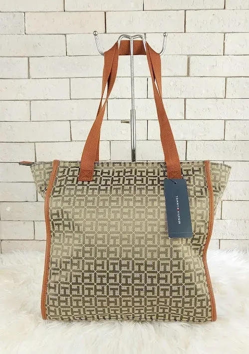 Bolso Tommy Hilfiger para dama color café