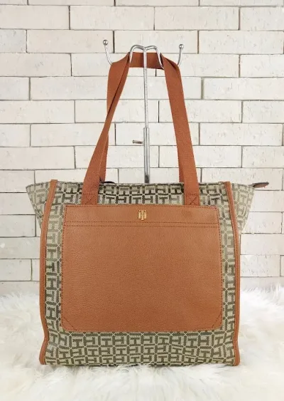Bolso Tommy Hilfiger para dama color café