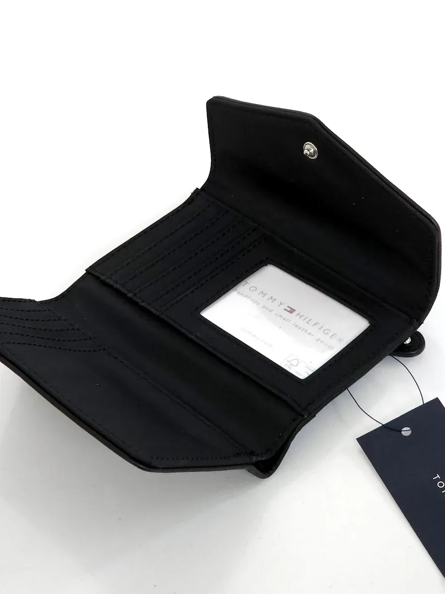 Cartera Tommy Hilfiger color negro