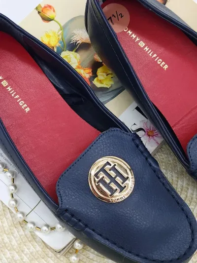 Zapatilla Tommy Hilfiger para dama color azul