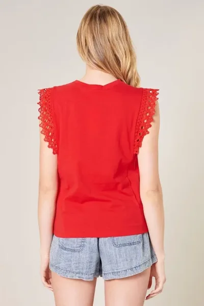 Blusa para dama color rojo.