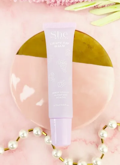 Balsamo labial hidratante SHE sabor uva