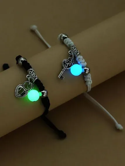 Set de pulseras multicolor