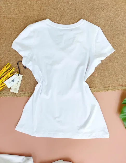 Camiseta U.S Polo para dama color blanco franja interior rosada