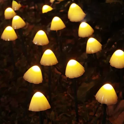 Lámparas para el jardín en forma de hongos,