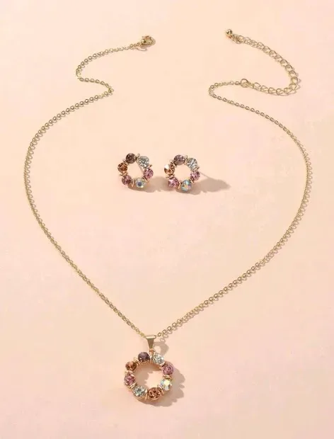Conjunto de fantasía para dama color dorado