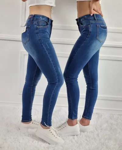 Jeans para dama Cesstoi 16-22-9175-08 color azul
