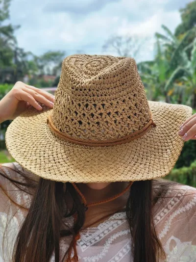Sombrero para dama color café claro