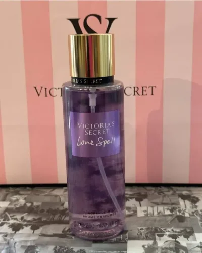 Splash Victoria’s Secret aroma Love Spell para dama