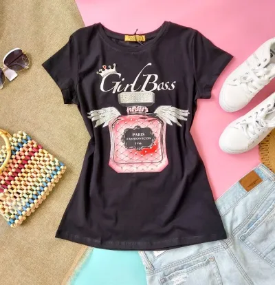 Camiseta para dama con diseño de perfume