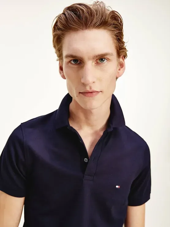 Camiseta Tommy Hilfiger Slim Fit para caballero color azul oscuro