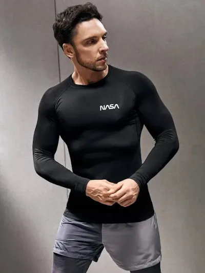 Camiseta deportiva para caballero color negro manga larga