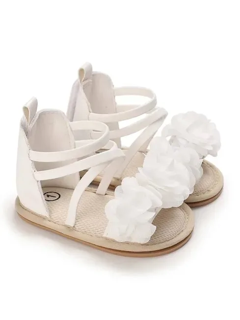Sandalias para bebe color blanco con diseño de flor