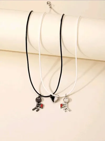Set de collares para dama color blanco y negro