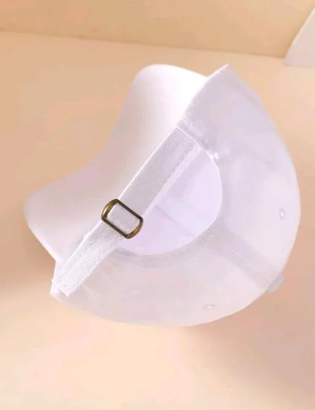Gorra para dama color blanco
