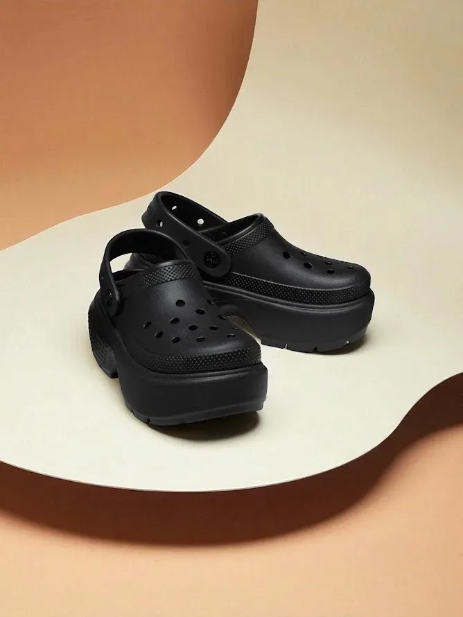 Crocs Unisex-  Stomp Clog Black