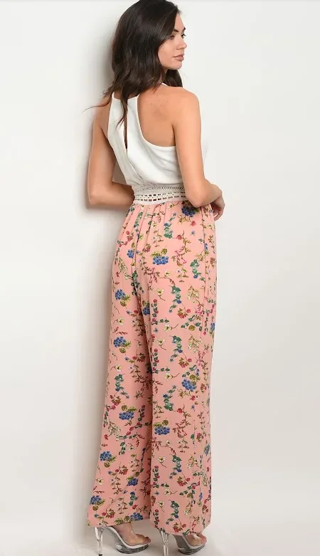Enterizo Angela para dama color blanco y rosa con diseño floral