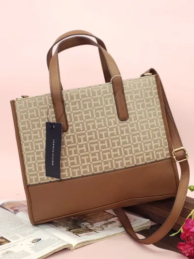 Bolso dama Tommy Hilfiger para dama-68J8055 250 2B3