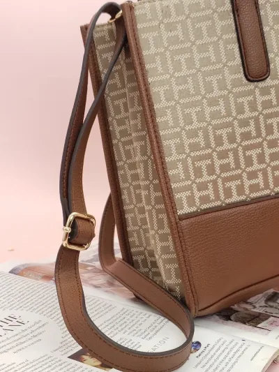 Bolso dama Tommy Hilfiger para dama-68J8055 250 2B3