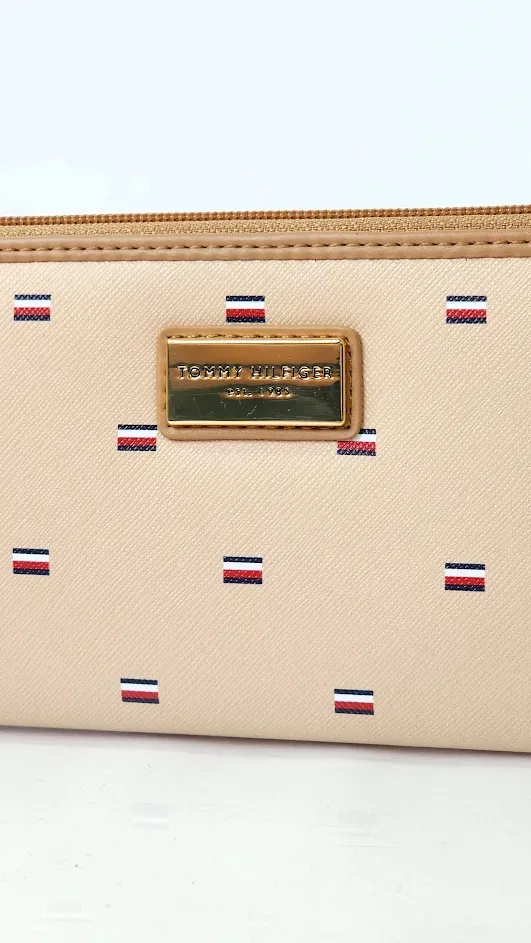 Cartera Tommy Hilfiger para dama