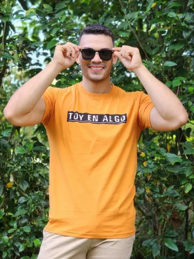 Camiseta Redox para caballero color mostaza