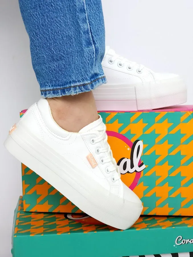 Tenis Coral para dama color blanco Kylie 2 White
