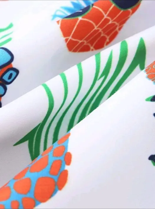 Camisa para caballero con estampado de piñas.