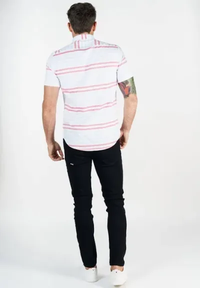 Camiseta Hummer para caballero diseño líneal rojo, celeste y blanco