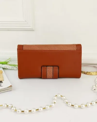 Cartera para dama color café
