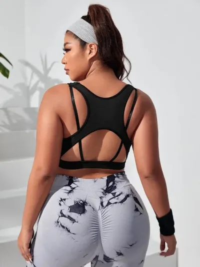 Sujetador deportivo para dama color negro con abertura trasera