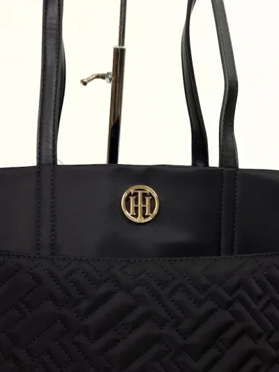 Bolso Tommy Hilfiger para dama color negro